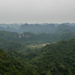 Vue panoramique depuis le National Park de Cat Ba