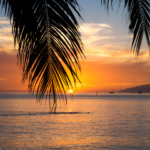Splendide coucher de soleil à Teahupo'o (Tahiti Iti)