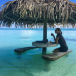 A votre santé ! (Snack du requin dormeur, Fakarava)