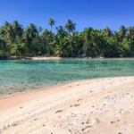 Le sable rose saumoné de Fakarava