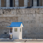 Ca ne rigole pas devant le Parlement, Athènes