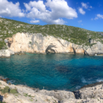 Taverne les pieds dans l'eau à Porto Limnionas (Zakynthos)