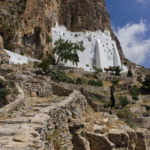 L'incroyable monastère de Chozoviotissa (Amorgos)