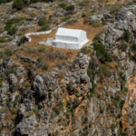 On aime bien prier à l'écart de la civilisation par ici (Amorgos)