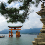 Le seul Torii que l'on passe en bateau ! (Miyajima)